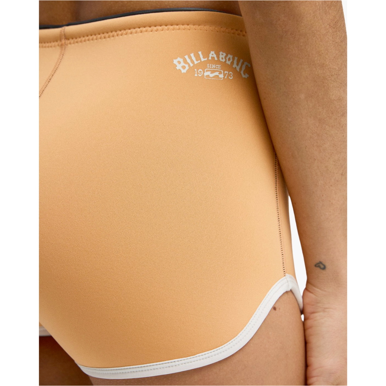 2026 Billabong Womens Spring Glider 2mm Shorts 24BW301601 - Tangerine